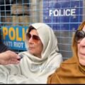 شرم آنی چاہئے، جو خان کی رہائی کیلئے نہیں آ سکتے عہدے چھوڑ دیں: علیمہ خان بانی پی ٹی آئی سے ملاقات کے موقع پر علیمہ خان کا پارٹی رہنماؤں پر سخت برہمی کا اظہار اسلام اباد (دی خیبرٹائمزمینٹرنگ ڈٰسک) بانی پاکستان تحریک انصاف (پی ٹی آئی) عمران خان کی ہمشیرہ علیمہ خان نے اڈیالہ جیل میں ملاقات کے دن پارٹی رہنماؤں اور ارکانِ اسمبلی کی عدم موجودگی پر سخت غم و غصے کا اظہار کرتے ہوئے انہیں مستعفی ہونے کا مشورہ دے دیا۔ اڈیالہ جیل کے باہر میڈیا سے گفتگو کرتے ہوئے علیمہ خان کا لہجہ خاصا تلخ دکھائی دیا۔ انہوں نے پارٹی کے منتخب نمائندوں کی غیر حاضری پر سوال اٹھاتے ہوئے کہا کہ جو لوگ آج اسمبلیوں میں بانی پی ٹی آئی کے نام اور ان کے ووٹوں کی بدولت بیٹھے ہیں، کیا انہیں آج یہاں اڈیالہ جیل کے باہر موجود نہیں ہونا چاہیے تھا؟ انہوں نے اسے لمحہ فکریہ قرار دیتے ہوئے کہا کہ جن کی پہچان عمران خان ہے، وہ ان سے اظہار یکجہتی کیلئے بھی نہیں پہنچے۔ اس موقع پر موجود پی ٹی آئی رہنما شاہد خٹک نے علیمہ خان کی ناراضگی کو کم کرنے کی کوشش کی اور وضاحت پیش کی کہ انہوں نے تمام متعلقہ فورمز پر پیغام پہنچا دیا تھا۔ شاہد خٹک کا کہنا تھا کہ میں نے آپ کا بیان اور ہدایات پارلیمانی گروپ اور خیبر پختونخوا کے ایم این ایز (MNAs) کے مخصوص گروپس میں شیئر کر دی تھیں۔ تمام ارکان کو تاکید کی گئی تھی کہ وہ اڈیالہ جیل پہنچیں۔ انہوں نے مزید یقین دہانی کرائی کہ اگلے ہفتے وزیرِ اعلیٰ خیبر پختونخوا اور صوبے کے تمام ارکانِ اسمبلی یہاں جیل کے باہر موجود ہوں گے۔ علیمہ خان شاہد خٹک کی وضاحتوں سے مطمئن نظر نہ آئیں اور انہوں نے دو ٹوک الفاظ میں کہا کہ جو لوگ مشکل وقت میں اپنے لیڈر کے ساتھ کھڑے نہیں ہو سکتے، انہیں عہدوں پر رہنے کا کوئی حق نہیں۔ انہوں نے دو ٹوک پیغام دیتے ہوئے کہا، کہ جن لوگوں نے بانی پی ٹی آئی کے نام پر ووٹ لئے، انہیں تھوڑی سی شرم کرنی چاہئے۔ اگر وہ اڈیالہ جیل نہیں آ سکتے اور اپنے قائد کیلئے آواز بلند نہیں کر سکتے، تو انہیں چاہئے کہ وہ اپنی سیٹیں اور عہدے چھوڑ کر گھر چلے جائیں۔ واضح رہے کہ بانی پی ٹی آئی عمران خان اس وقت اڈیالہ جیل میں قید ہیں اور ملاقات کے مخصوص دنوں پر پارٹی قیادت اور کارکنان کی ایک بڑی تعداد عام طور پر وہاں جمع ہوتی ہے۔ تاہم، حالیہ دنوں میں پارٹی کے اندرونی حلقوں میں ارکانِ اسمبلی کی مبینہ سستی اور کم دلچسپی پر تنقید کی جا رہی ہے، جس کا اظہار آج علیمہ خان نے کھل کر کر دیا