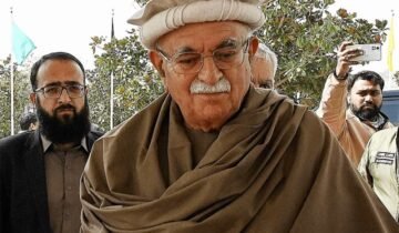 Mahmood Khan Achakzai addresses Pakistan's National Assembly, calling for political unity, parliamentary strength, dialogue with opposition parties, and easing restrictions on PTI founder Imran Khan.