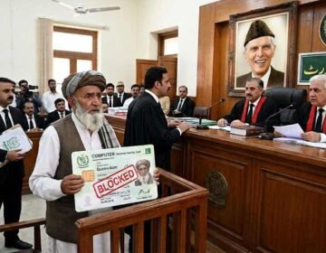 Illustrative image of a citizen named Quaid-e-Azam appearing before the Peshawar High Court after NADRA blocked his CNIC.