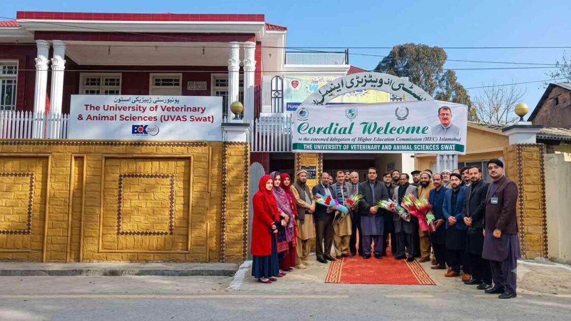 Officials and faculty welcome a Higher Education Commission (HEC) delegation at the University of Veterinary & Animal Sciences (UVAS) Swat campus.